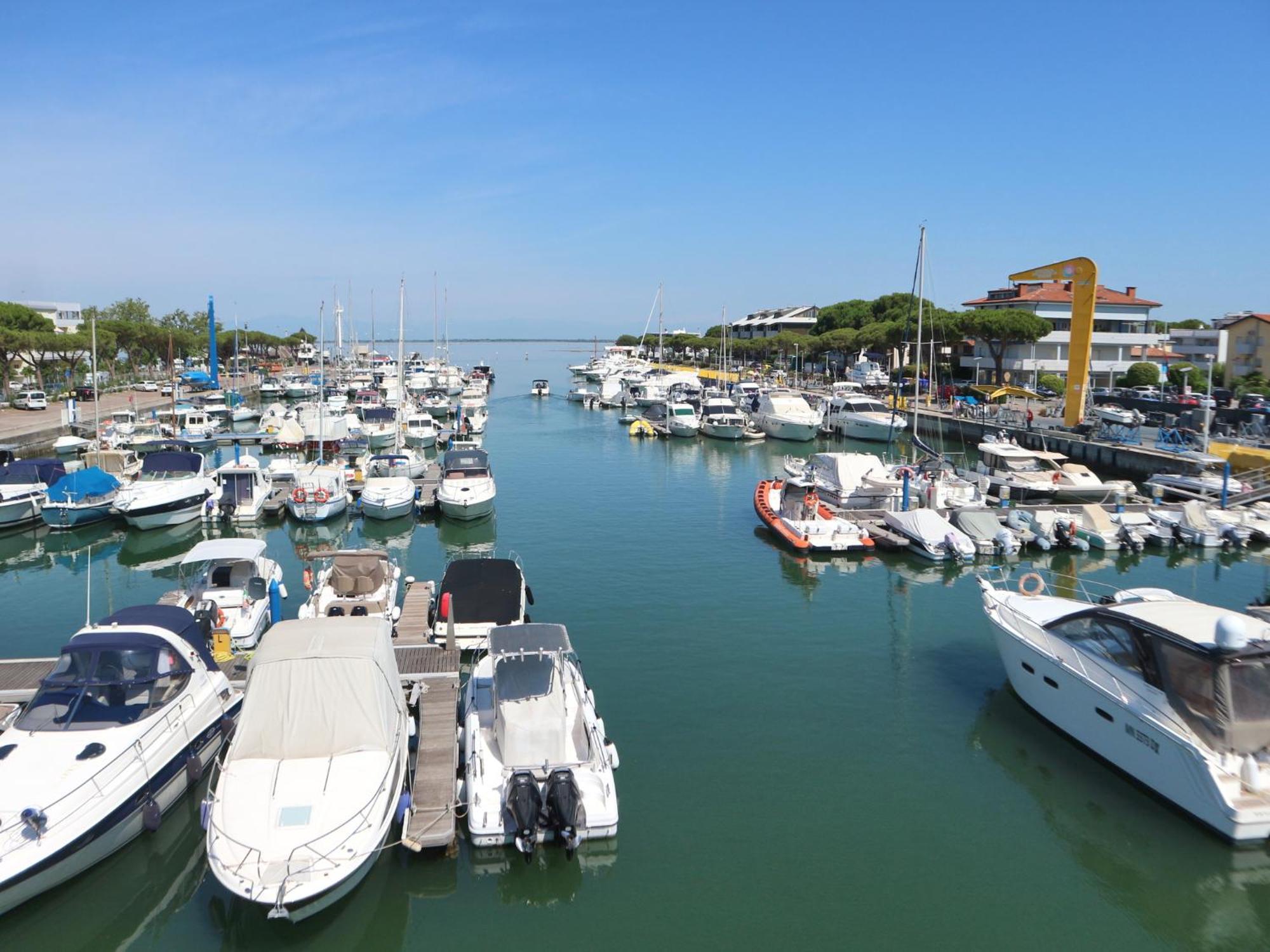 Letizia Apartman Lignano Sabbiadoro Kültér fotó